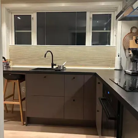Det Lille Huset Pa Storgata -